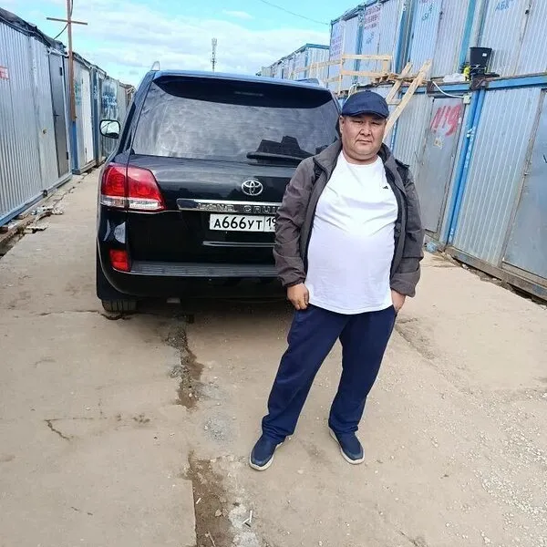 Акмал